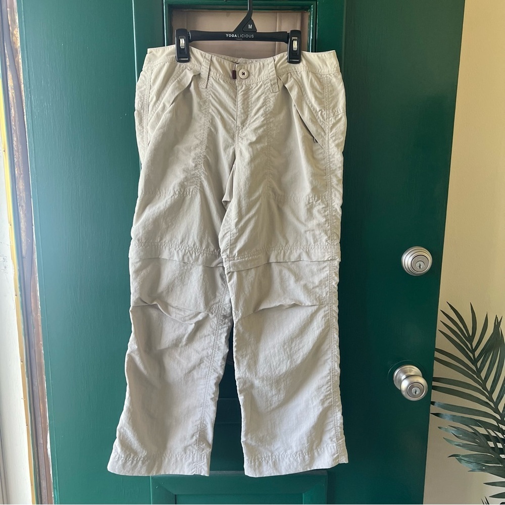 Eddie Bauer Womens Light Tan Cargo Pants